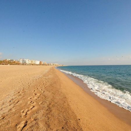 Homeholidaysrentals Lorraine Мальграт-де-Мар Экстерьер фото